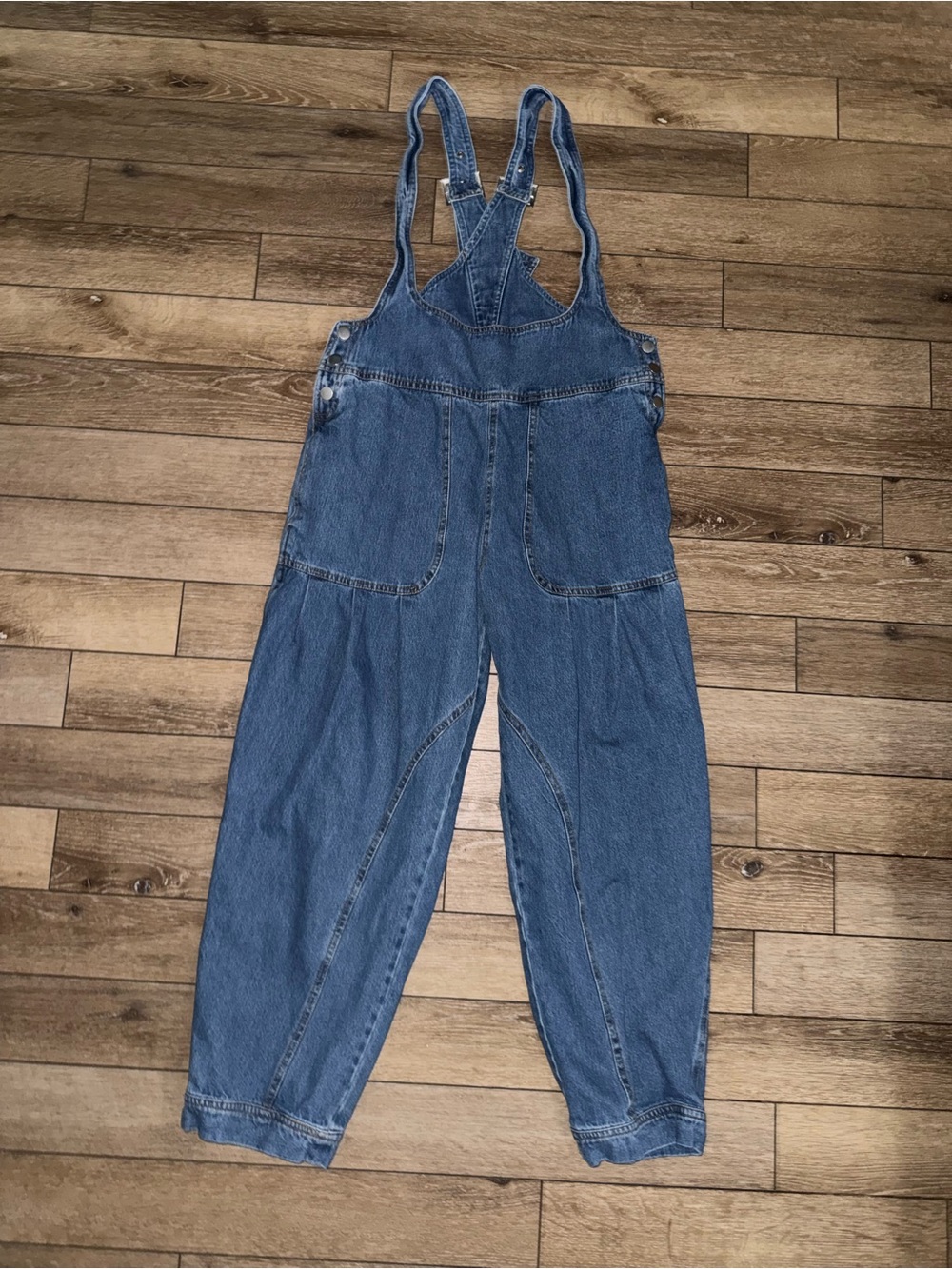 UEC MABLE DENIM BLUE JEAN PLEATED SCOOP FRONT BUCKLE STRAP OVERALLS SZ M